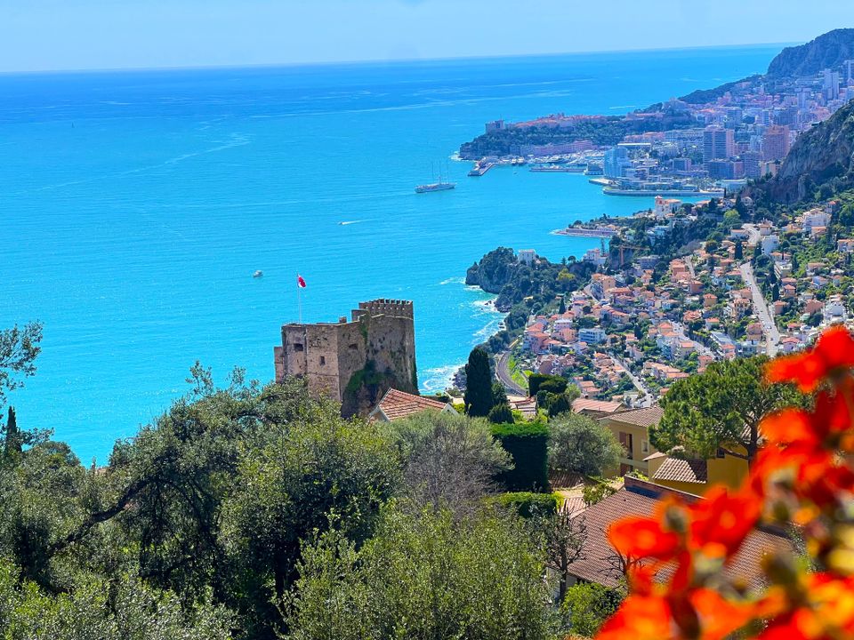 Villa i Roquebrune-Cap-Martin, Alpes-Maritimes - foto 1